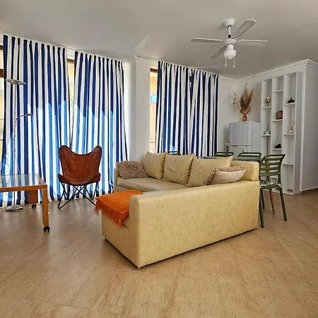 アパート таунхаус с шикарной террасой *