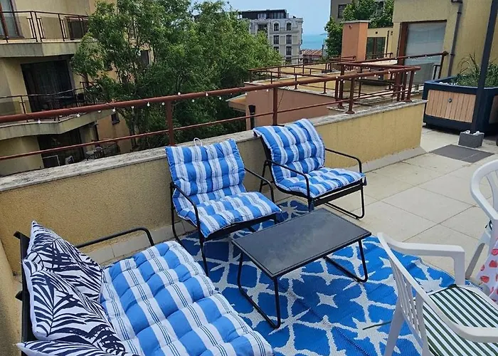 таунхаус с шикарной террасой * Sveti Vlas