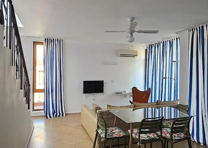 таунхаус с шикарной террасой