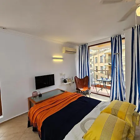 Apartment таунхаус с шикарной террасой Sveti Vlas