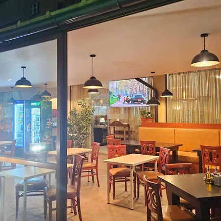 таунхаус с шикарной террасой